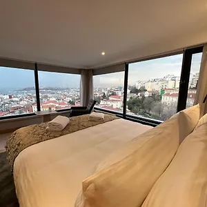 Hotel Louis, Istanbul